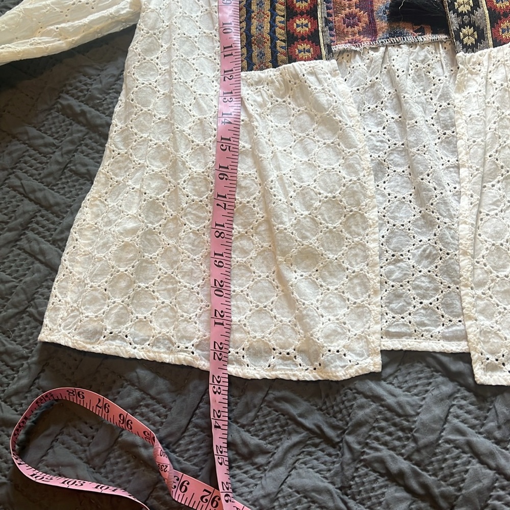 Catch Stitch : Bohemian White and Multicolor Top - L - Picture 7 of 9